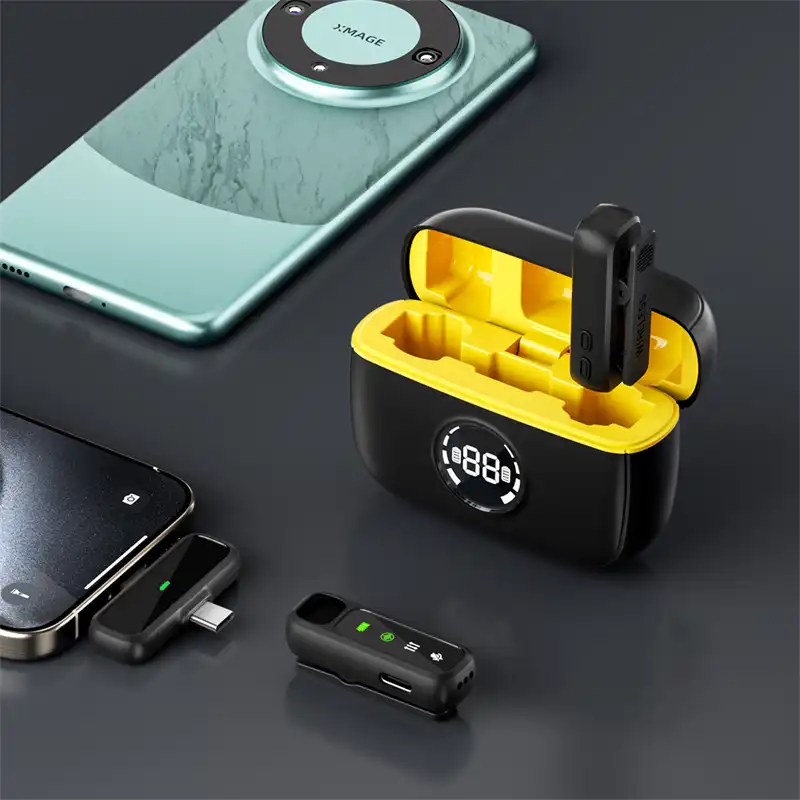 WiWU Wi-WM003 Duo Wireless Mini Lavalier Microphone 4