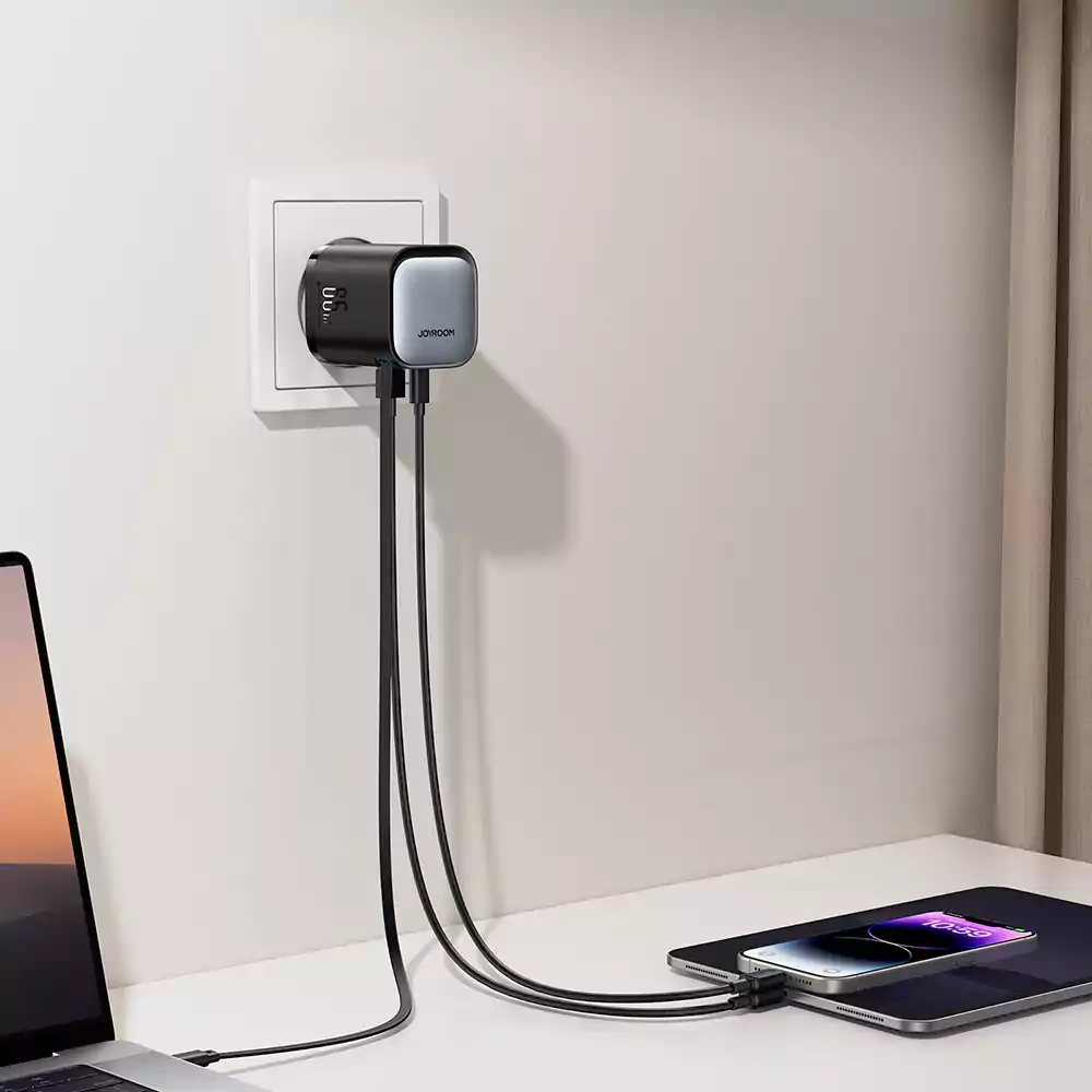 Joyroom JR-TCL02 GaN 65W Charger with Retractable Cable 5
