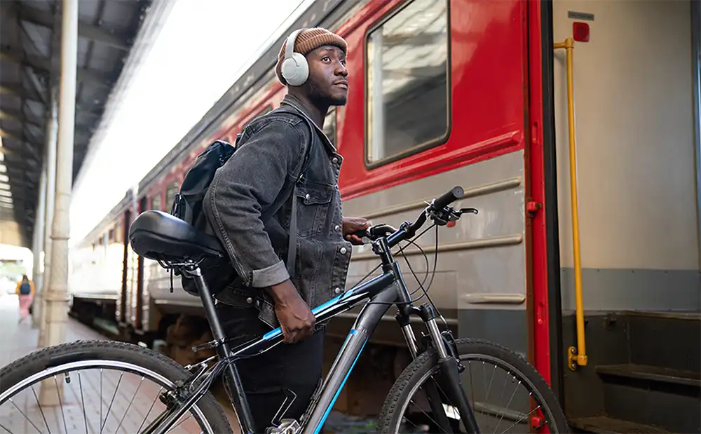 JBL Tune 770NC Adaptive ANC Wireless Headphone 2